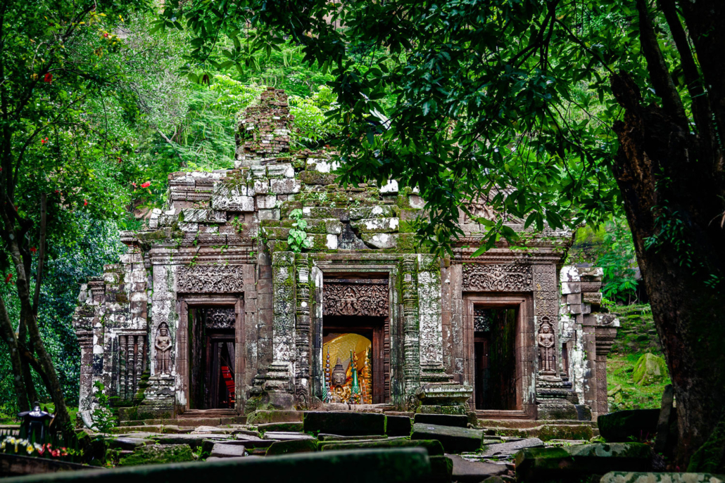 1-Day Ancient Wonders of Pakse & Wat Phou